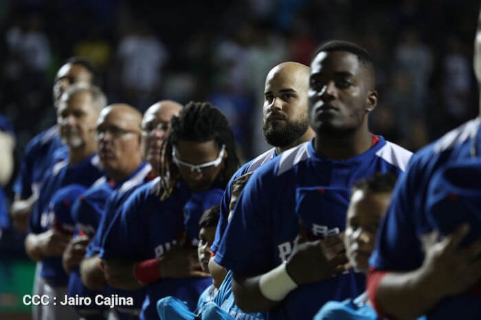 nicaragua deja tendido a Puerto Rico con gran Slam de Vásquez